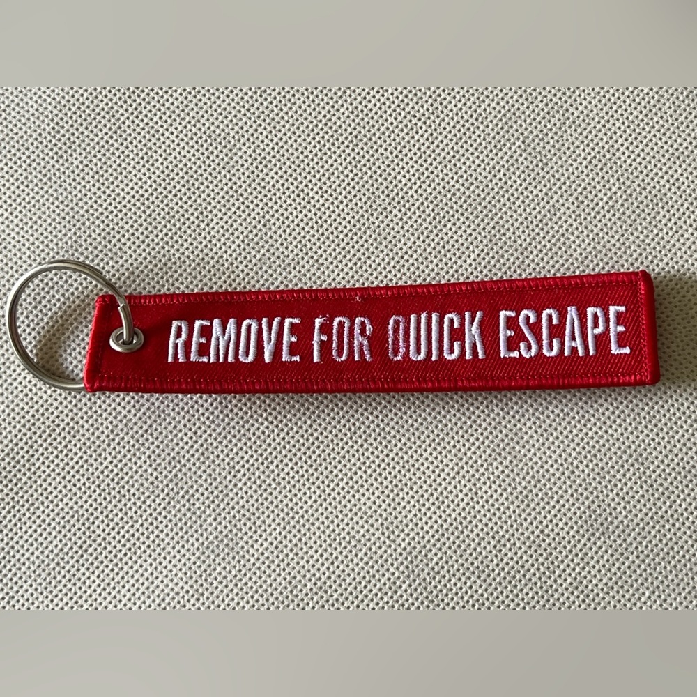 Pearl Jam Remove for Quick Escape Red Keychain Luggage Tag NEW
